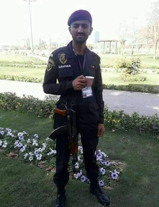 hanif_ahmed1980's tweet photo. A silent message to India #shrup #teaisfantastic
@DennisCricket_
@HarrisRichard77
@RajaFaisal01 https://t.co/VuDIUsWUcm