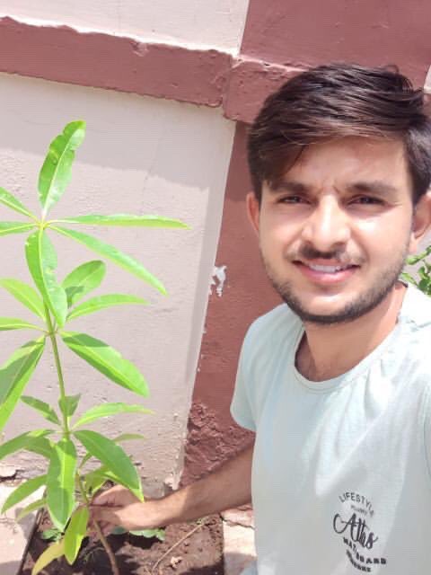 aditiraval's tweet image. They all have been doing amazing work since I started the season initiative #MyBabyTree which is not only about plantation but also about taking care of it... July is the best month for tree 🌳 plantation 🌱 people are consistent in this amazing work ❤️lots of love 🦋🌳🌱🌲