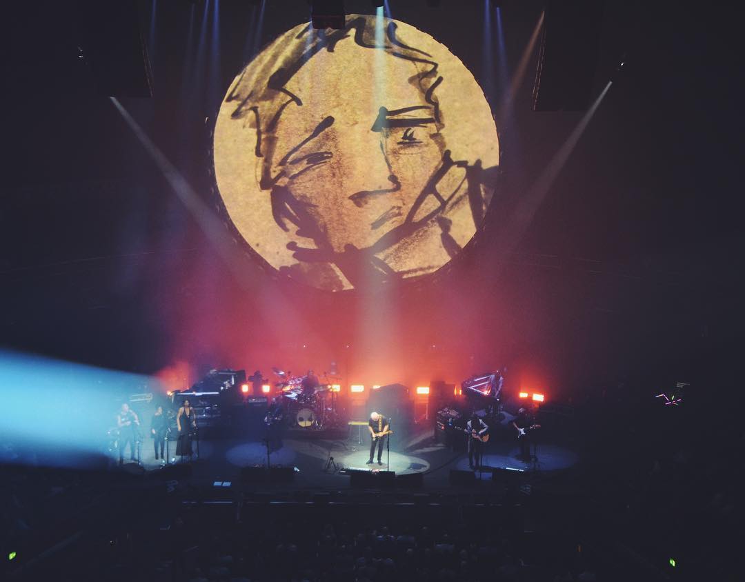 davidgilmour's tweet image. I'm joining with musicians &amp;amp; music lovers to ask our government to provide support to the live music industry at this time of crisis. 

Please join me by sharing photos of the last pre-lockdown gig you went to, using #LetTheMusicPlay

(Pics: Royal Albert Hall, 30 September 2016)
