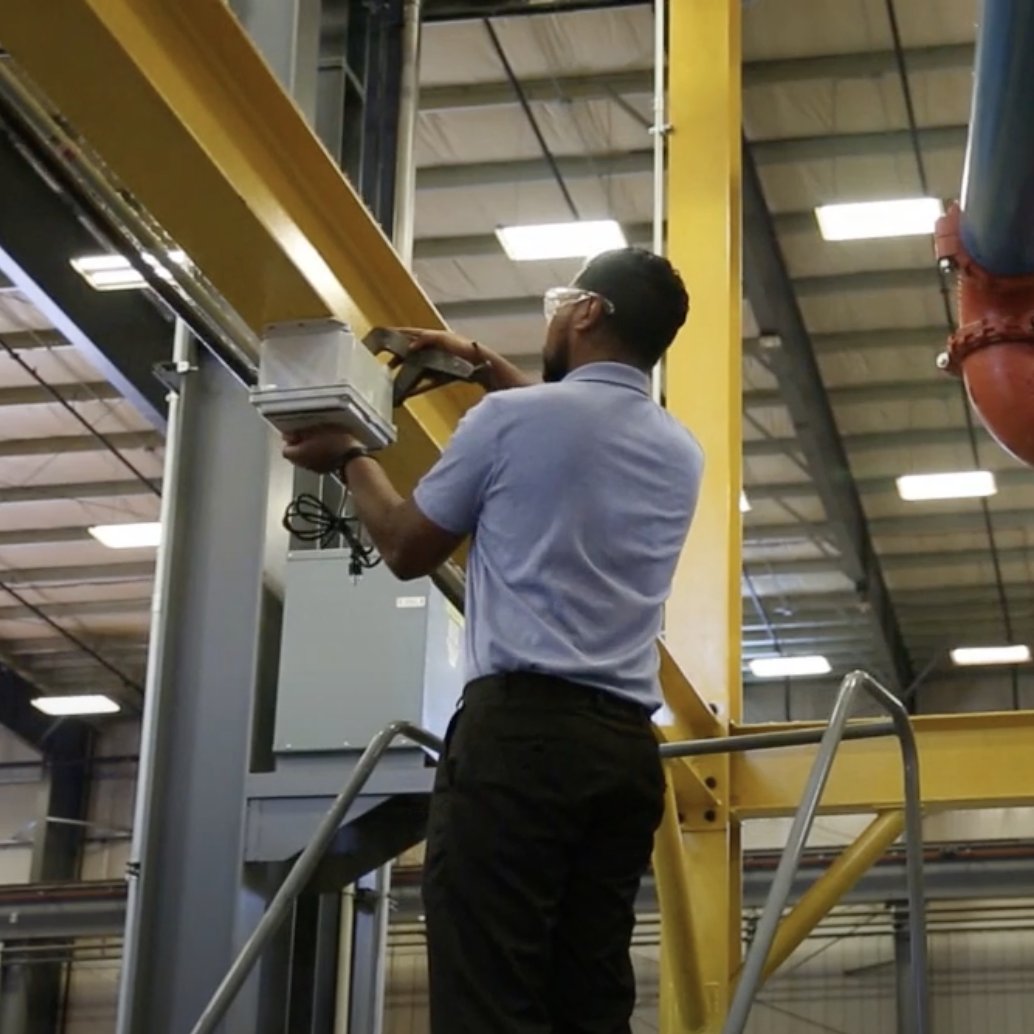 fischer_process's tweet image. Do you know how to set up your i-ALERT Gateway properly? 🤷‍♂️ What a great way to work from a distance! Find out everything you need to know right here in this video! ⬇️
youtu.be/HvYKm9OchDA
#ialert #bluetoothmonitoring #conditionmonitoring #bluetooth #industrialpumps