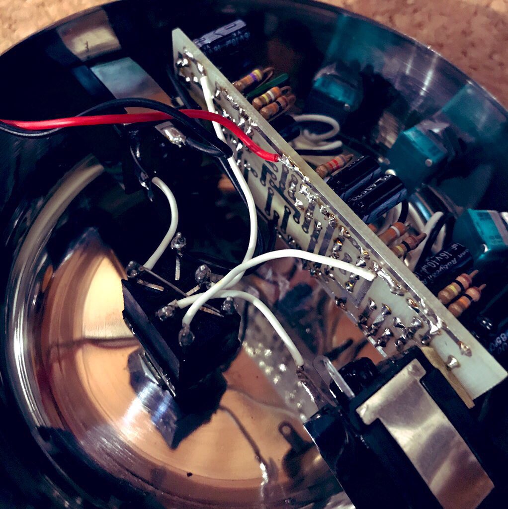 Honda Sound Works ISO FUZZ修理 - TOKYO EFFECTOR Honda Sound Works ISO FUZZ修理 - TOKYO EFFECTOR