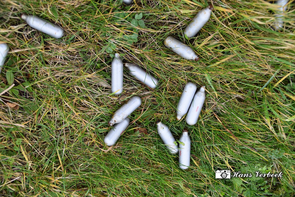 Lachgasverkoper beroofd in Breda -..