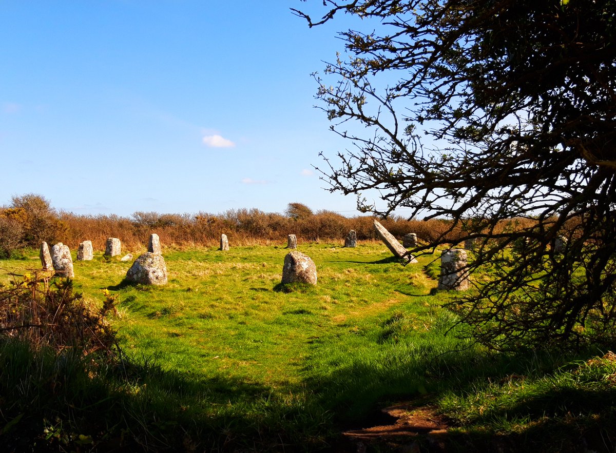 NO DANCING ON A SUNDAY !The Merry Maidens, The Nine Maidens, Boscawen Un and The Dancing Stones, Penwith, Cornwall. #PrehistoryOfPenwith #FolkloreThursday