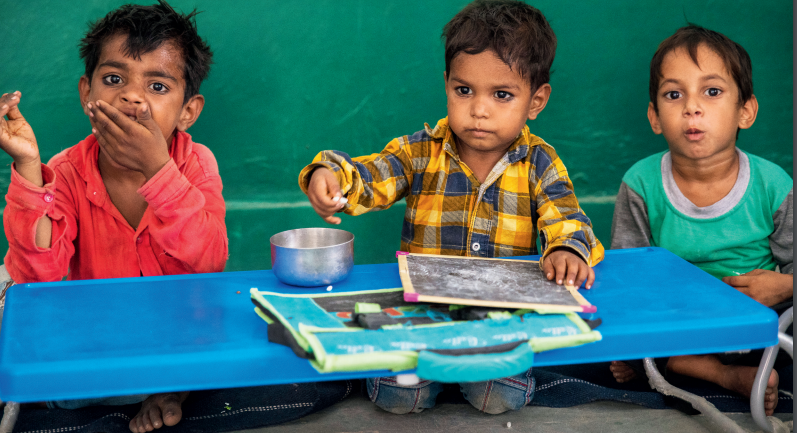 SPreraks's tweet photo. #Malnutrition affects #children &amp;#women, leading to #stunting, wastage, and low-weight in children. #Mothers typically suffer from #anemia. SBPs across India are working with @MinistryWCD &amp; providing support for effective implementation #POSHANAbhiyaan. https://t.co/IUAwZbI4sP https://t.co/zDYe2KQeLI
