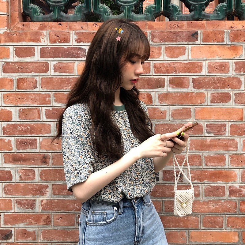 ClosyStuffy's tweet photo. ♡#พร้อมส่ง♡ #cp76 🧃เสื้อคอกลม ลายดอกไม้ สีเขียว ผ้าโพลีอีสเตอร์ 🧸Price: 290฿🍡
🍨ขนาด : รอบอก 42ยาว25 ไหล่กว้าง15 รอบรักแร้20 เเขนยาว12 รอบเเขน18 🍦 https://t.co/5IHlEyBzok