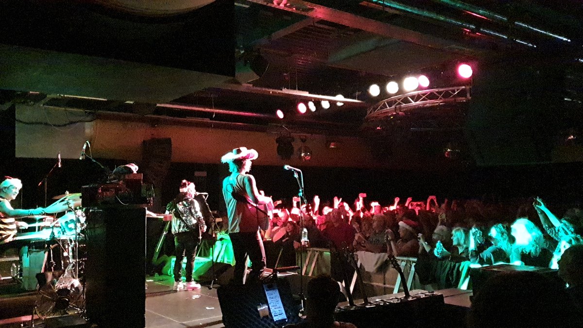 Lemon Grove, Exeter tweet media