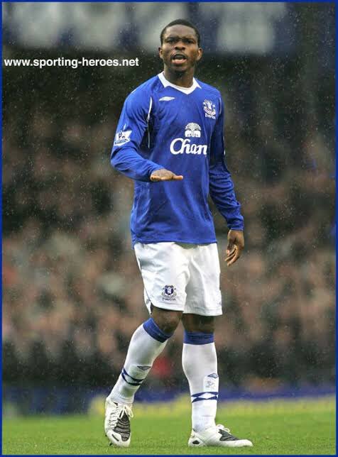 He became the first signing of David Moyes. An option to make the move permanent was taken up and completed in 2003 after a dispute between Yobo and Marseille was settled, with Everton agreeing a fixed additional fee of £4m.