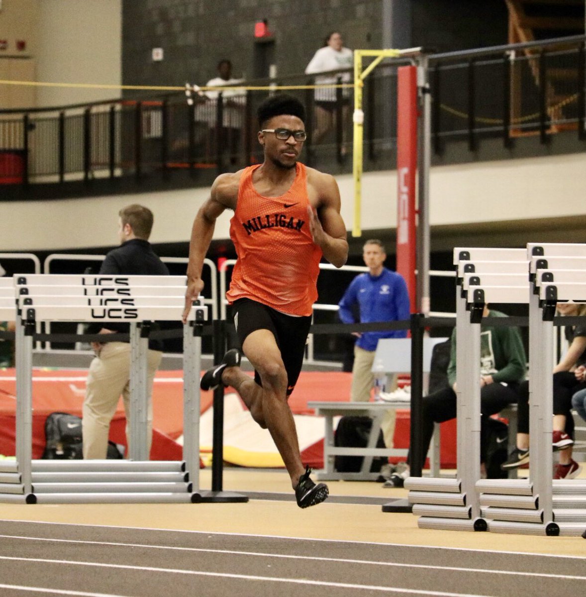Celebrating our Men’s TF award recipients!

TRACK ATHLETES OF THE YEAR 🏆 Tim Thacker / Rasheem Brown

FIELD ATHLETE OF THE YEAR 🏆 Tons Ferguson

FRESHMAN OF THE YEAR 🏆 
Jake Crow

BUFFALO AWARD 🏆 
Skylan Stephens 

#BuffStrong #MenOfMilligan #MilliganUniversity