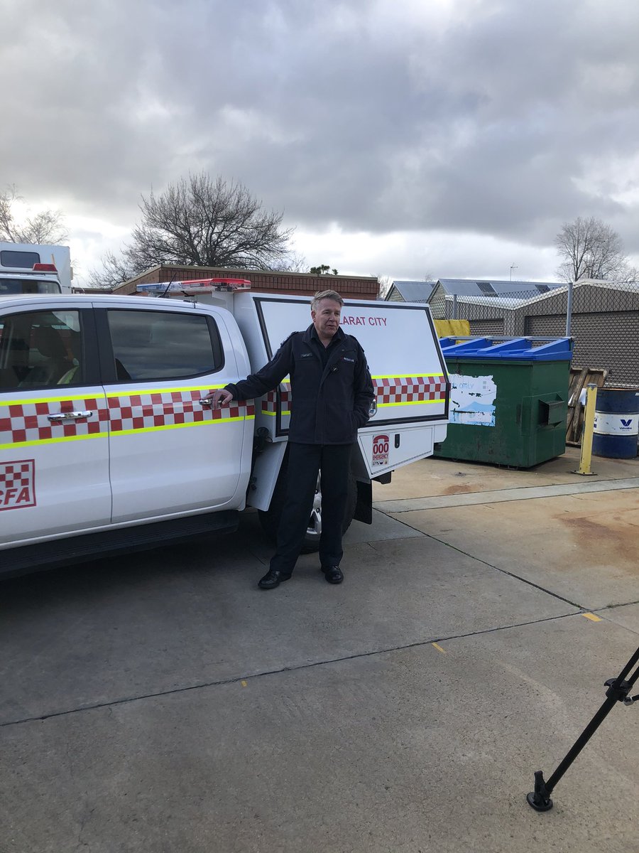 BrettBoaty's tweet photo. @FireRescueVic regional launch today at Ballarat City - #FS67. The next chapter of 161 years of community focused service deliver being written. @commissionerfrv &amp; @CFAChiefOfficer welcomed us to the new era of our fire services in Ballarat. #weworkasone @ap25108 https://t.co/haYDGme7YH