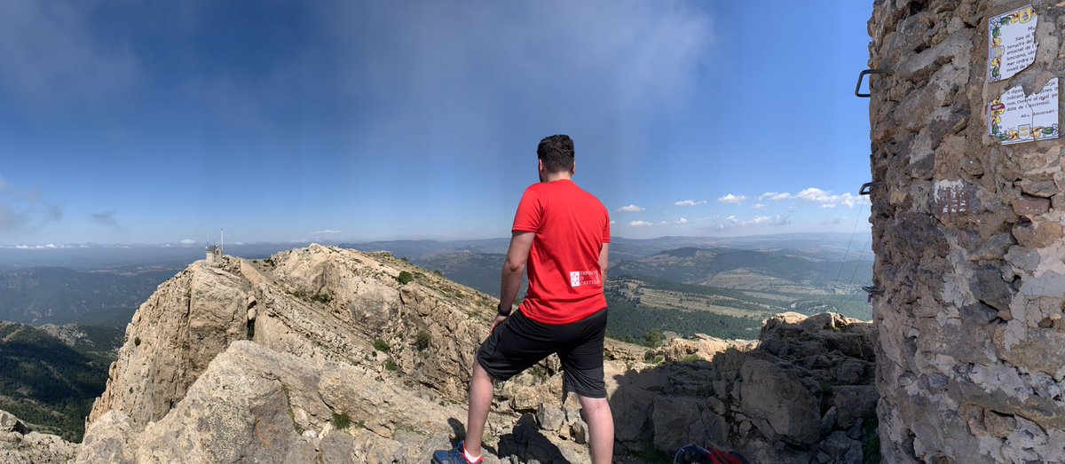 cesardura20's tweet image. Vivim en la millor terra del món. #OrgullDeCS