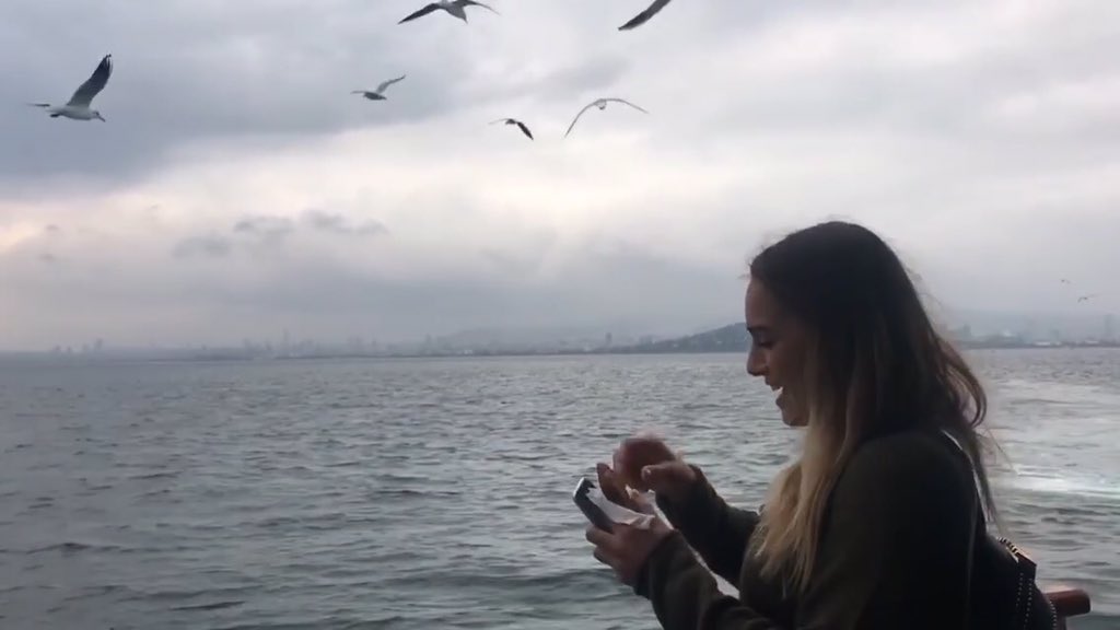 SRVDamla's tweet photo. bugün Allah için ne yaptık 
diye kendime sorasım var

NiceYaslara DamlaCan https://t.co/9kGOOVRNcK