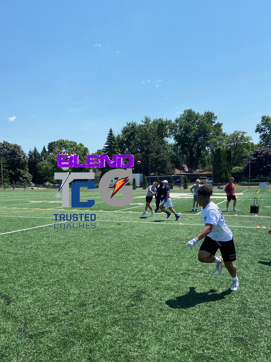 PotenzaTeams's tweet image. Our 7on7 teams compete against the best teams in the nation and get exposure to a wide range of college recruiters. Reach out today if you think you have what it takes to be apart of the program. #potenzasports #pstraining #ps7on7 #nfa