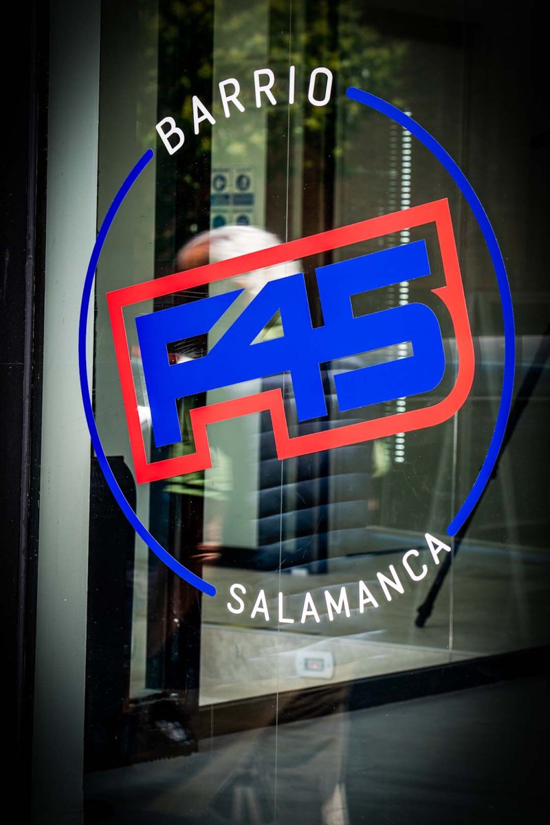 Creado con adobe.com/go/psx