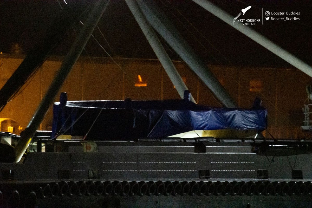 NextHorizonsSF's tweet photo. The twin fairing catcher ships came back into @PortCanaveral after a successful mission. It seems as though they were fished out and not caught.
The fairings appear to be in good shape and will be reused on another mission.
#MsTree #Mschief
๐ธ- Matt Cutshall (NHS) https://t.co/0cBxv2tt8f