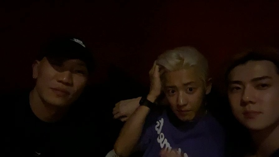 namja1to4's tweet photo. 200703 Sehun Instagram Live mp4 https://t.co/9OCisAsr4S https://t.co/NqCTSgPvdK https://t.co/q4E3g0M0G9 https://t.co/PQj31ESh2v