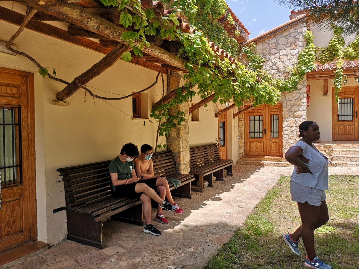 Portem 3 dies de Health Camp i hem viscut més activitats que en la vida🌳🏊‍♀️ 🏘️
Dimarts, dimecres i dijous: tres jornades plenes d'experiències en un programa pensat amb el cap i cor, perquè cada moment del dia i de la nit es quede al record per sempre😊🌈💦
#TheBestPlaceToBe