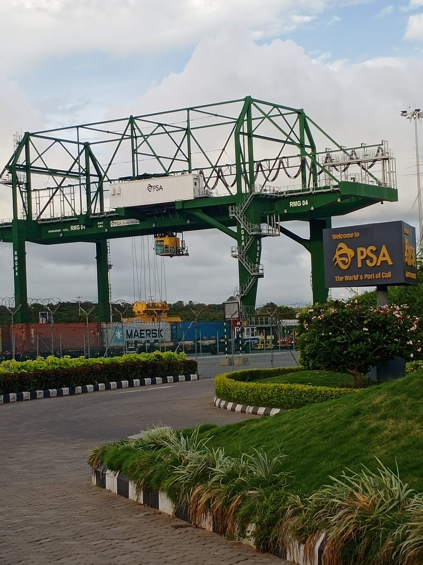 Record rail volumes of 13,601 TEUs &amp; 111 rakes for June, 22% of our volume by rail &amp; smashing the previous high of 11,450 TEUs / 94 rakes ! New routes opened from ICDs in Hazira and Dahej too. <a href="/JNPort/">जवाहरलाल नेहरू पत्तन प्राधिकरण (JNPA)</a> <a href="/shipmin_india/">Ministry of Ports, Shipping and Waterways</a> <a href="/RailMinIndia/">Ministry of Railways</a> #thebmctfactor #indiaismoving #essentialservices