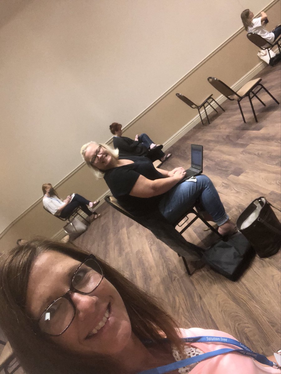 MandiMincer's tweet image. Last day in St Charles @solutiontree #PLCconference