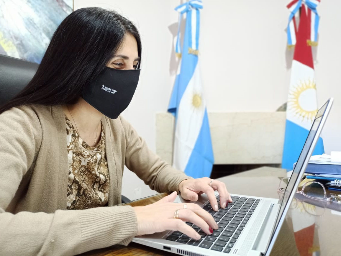 tcpcordoba's tweet photo. Esta semana nos convertimos en el primer organismo en adherir digitalmente al programa GIRE -Gestión Inclusiva de Reciclado Estatal ♻️- del @MinCoordinacion. 

Pudimos hacerlo gracias a la #firmadigital 💻 que registraron nuestras autoridades, entre ellas, @AndreAbramo. https://t.co/7VLDt8uWW8