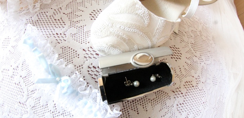 Estamos en un momento en que las bodas se hacen más íntimas pero no por ello menos emotivas #fotografosdebodas