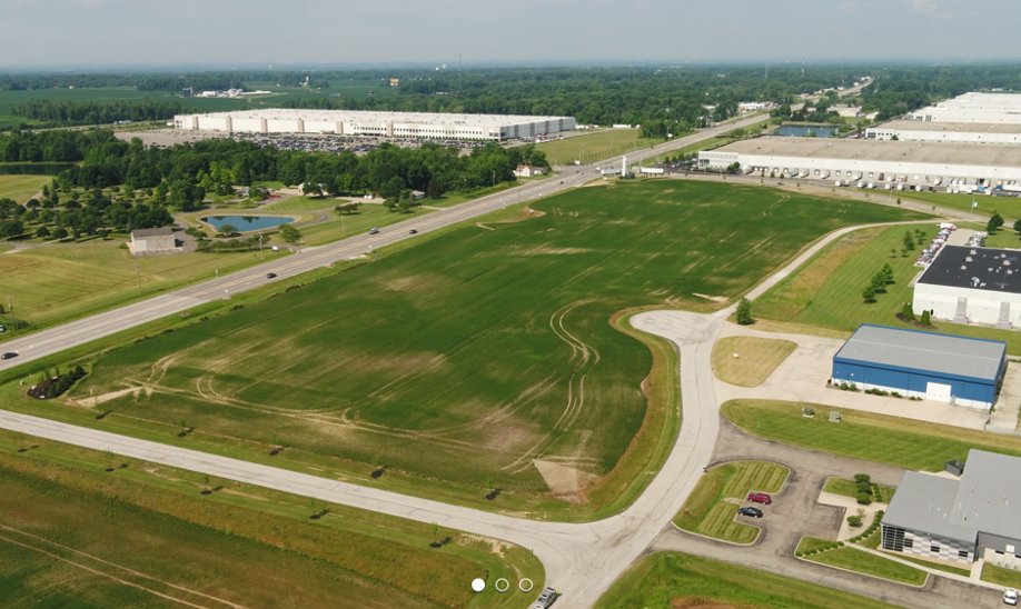 GROWLickingCo's tweet photo. 20 acres in #EtnaTownship Corporate Park. #Development ready, zoned https://t.co/caI8iy6CTx abatement opp. Prox Rt 40 &amp; I-70. For sale or BTS. #hereweGROWagain @Southgate6 @CBUSRegion #ColumbusRegion @JobsOhio #EconDev #SiteSelection #DevelopmentReady https://t.co/Q0S9CjY6o7 https://t.co/LQptpsukXC