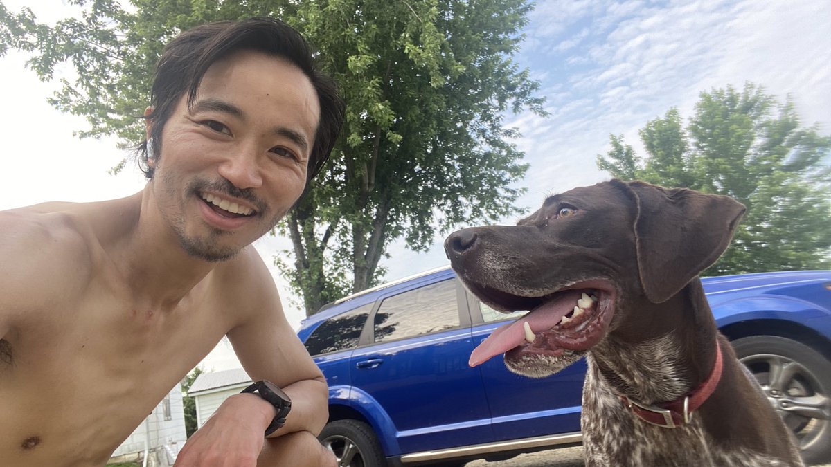 I don’t know whose dog this is, but it just ran a half marathon this morning https://t.co/UisKIAglqE