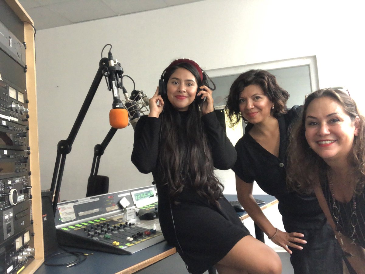 Estefi_Pag's tweet photo. 👩🏻‍💻Feliz de haber participado el día de hoy en la 🎙 Freies Radio für #Stuttgart.
👉🏻Para los que no pudieron escuchar el programa en vivo, y están interesados en temas de #emprendimientodigital, pronto podrán acceder a él, vía #podcast 🎧 https://t.co/bNghSQVXMw