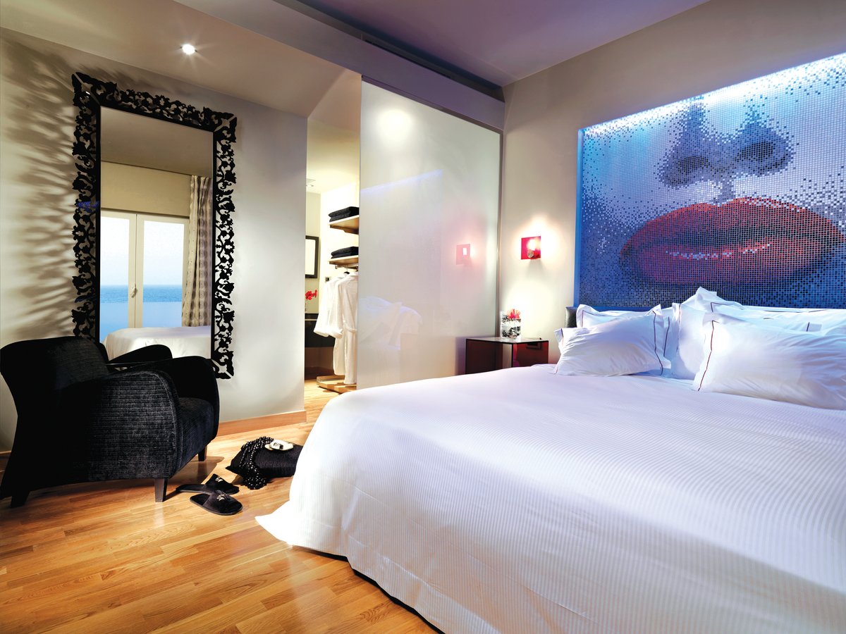 We've got an extraordinary offer to kickstart the summer season: 40% off our Lifestyle &amp; Exclusive Collections including a complimentary sea view upgrade, on Half Board basis. 
We can’t wait to welcome you back to our luxurious resort and gorgeous island #Crete #VisitGreece