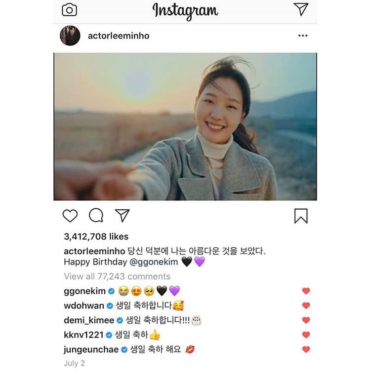 BalmesElles's tweet photo. KING LEE MIN HO GREETED HER QUEEN #KIMGOEUN.🤩😍❤️ AND THE WHOLE CASTS IF TKEM!💖 HIW TO CALM DOWN, TELLME!!😭😭💓💓 BEST DAY EVER!😭❤️
Just imagine if this was true, then the whole fans, media and MINGO shippers would gone crazy! 🤩🤩❤️❤️

#HappyGgoneDay #KimGoEun #MinGo https://t.co/zaqaLxL1tG