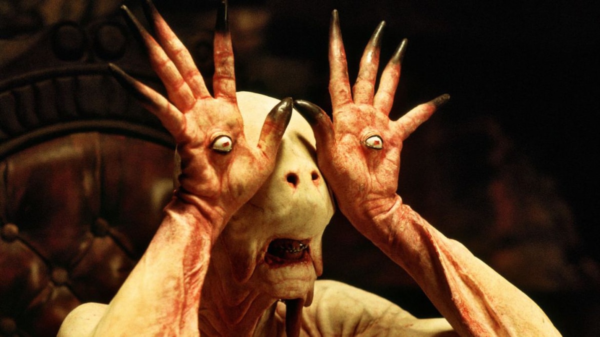 7. Del Toro's  #PansLabyrinth is a grim and eerie spin on “Alice in Wonderland" that exists somewhere between reality and dreams without bothering to sort out which is which:  http://bit.ly/3dUz12G   @RealGDT