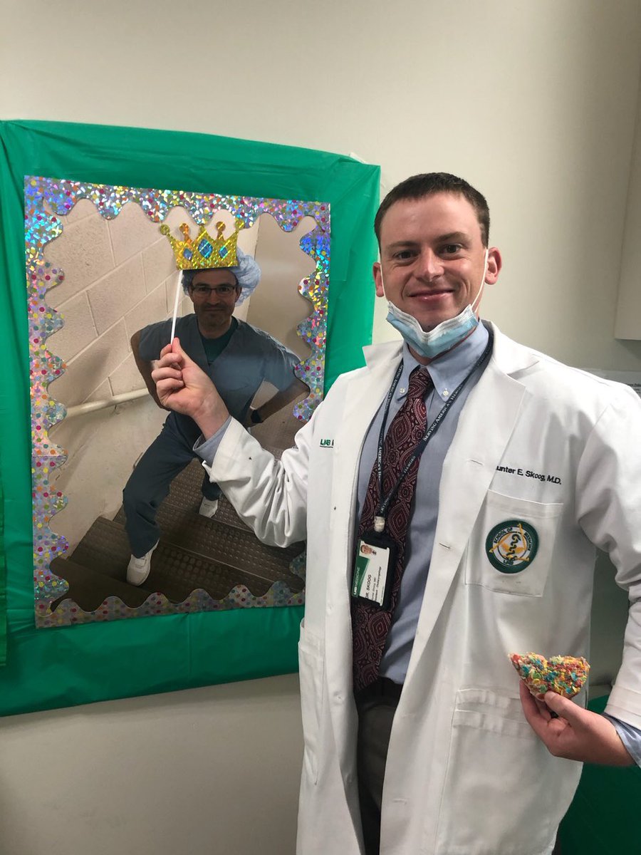 UAB_OTO's tweet photo. Happy 𝓁𝒶𝓉𝑒 Birthday to the best residency program director around! 
@bgreene038 https://t.co/W1U9BgetH8
