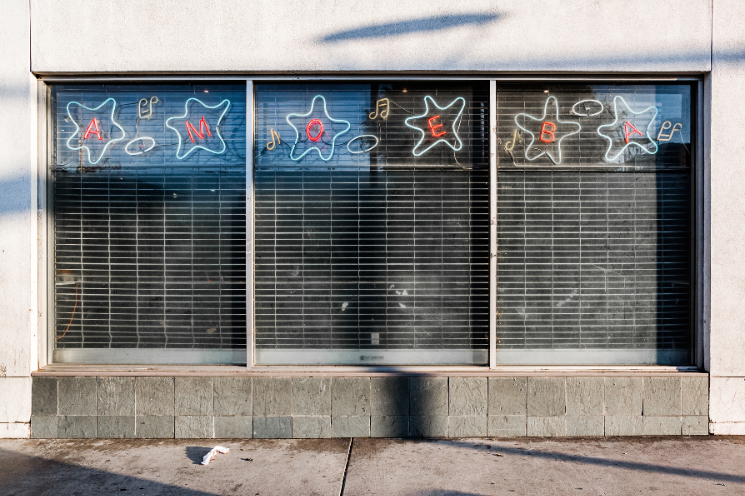 This Friday, July 3, Bandcamp is once again waiving its revenue share on all sales so that more money goes directly to artists and labels. Check out these suggestions of great independent records to buy: rol.st/2VVtdjF