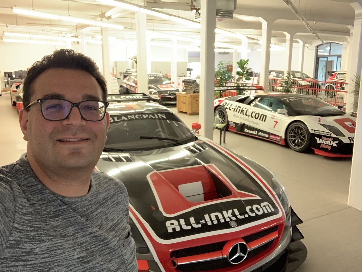 ...greetings from the <a href="/allinklracing/">Münnich Motorsport</a> headquarter...some lovely cars in the background!