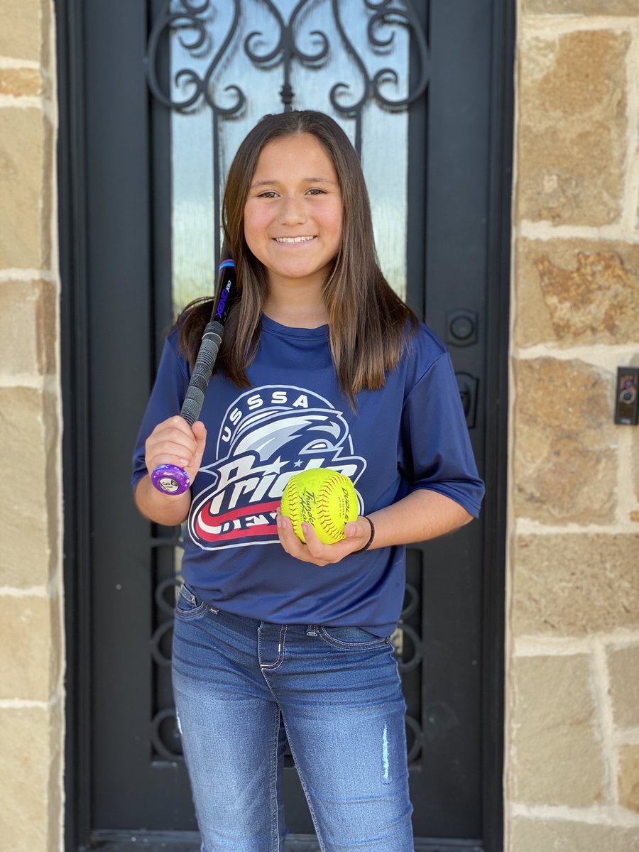 CrawfordEstela's tweet photo. Happy 11th Birthday Kyla. God definitely knew what he was doing when he put you in our lives. ❤️ #Kylabug https://t.co/gjvWh6CrTI