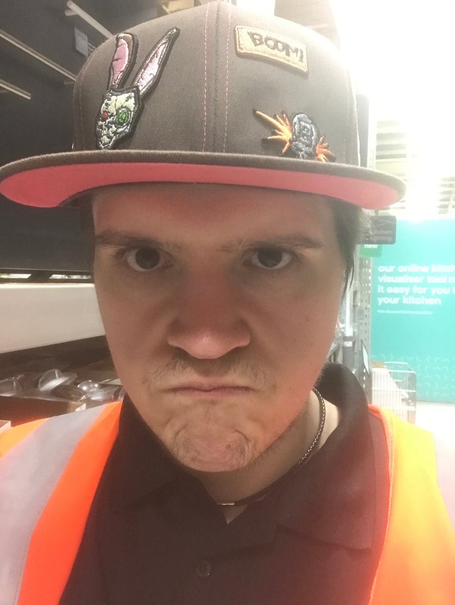 Picture in honour of the frowning face of  @vincentninja68 whom has superb advice and wonderful taste. @RDValerie with her straight talking attitude and willingness to learn and share. @FitzgeraldSTA for showing me that even us DnD nerds can get fit and crush goals.18/24