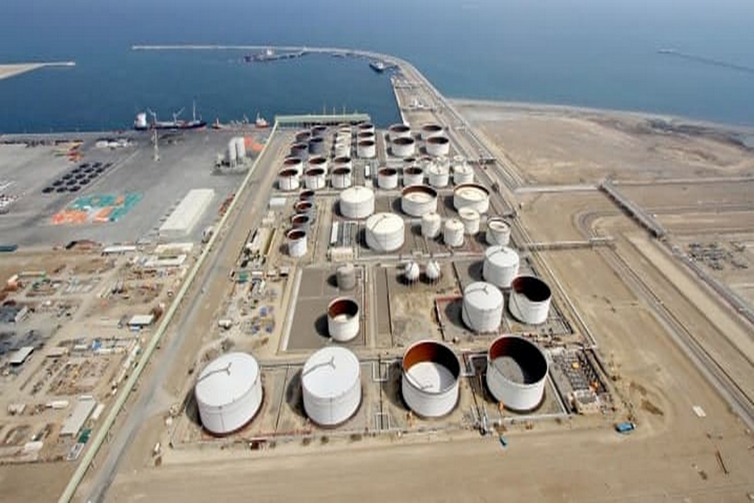 COVID-19 Petrol piyasasını olumsuz etkilemeye devam ediyor.Petrol ihracatı son 53 yılın en kötü zamanlarını yaşıyor.
mfame.guru/crude-oil-impo…