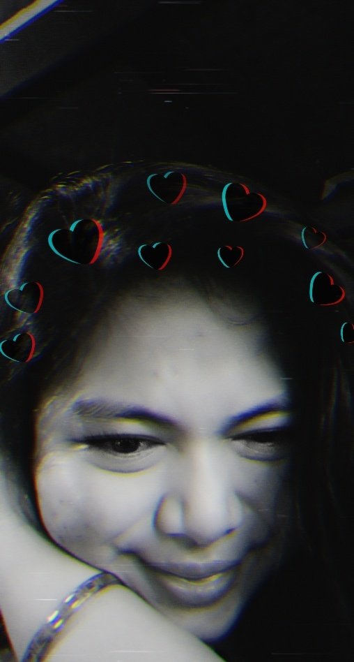 bajeeeeeee's tweet photo. hello july🖤 https://t.co/m18qb66PXk