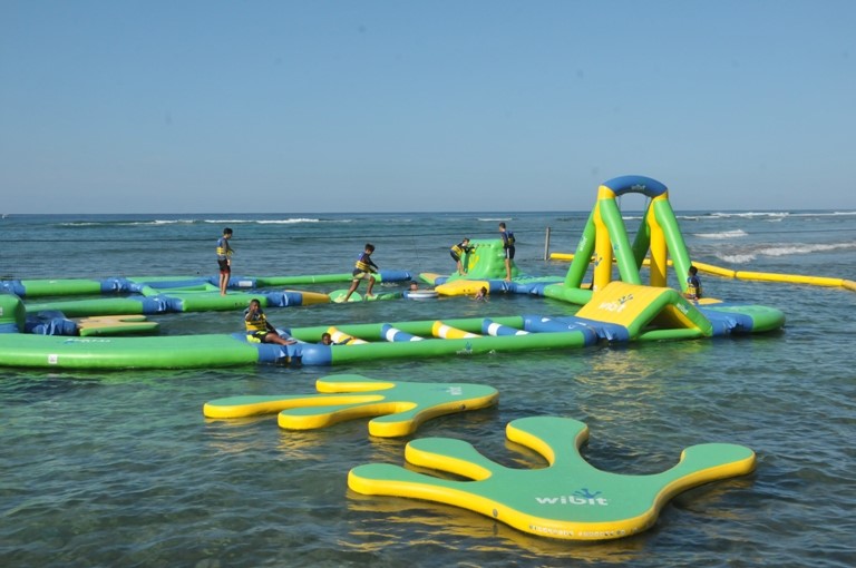 PalmaresCfgos's tweet photo. A partir del a de julio el #ParqueInflable del #Delfinario de #Cienfuegos abre sus puertas. Los esperamos!!! #Palmares #Cubatravel #CienfuegosTravel #CienfuegosEncanta https://t.co/PnStROkO05