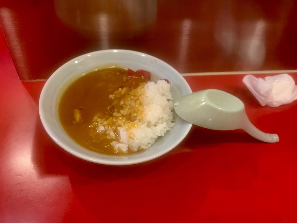 80_1394's tweet photo. 〆に茶碗カレーに普段ニンちょこなのに疲れたからニンニク普通に、ニンニククラッシュ見てたら6クラッシュ、きつかった。明日は汗もニンニク臭になりそう、 https://t.co/7bRJbm9iof