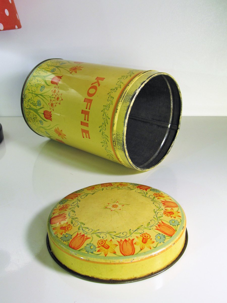 MaLanterne's tweet photo. Vintage Dutch Tin Box Sugar Coffee Tea Tin Canisters Storage Boxes Jar Home Kitchen Decor Flowers Rustic Christmas Table Decor, Black Friday https://t.co/DXoUwwtdXF #Vintage #GIFT #April Fools #Holidays #Retro #Spring #TableDecor https://t.co/aQgULoUqK3