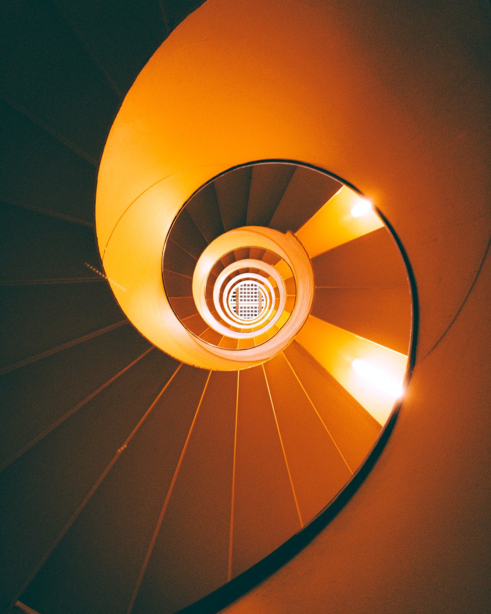 There are five reasons why creating guidelines is integral to your brand identity. Find out what they are in our new blog post! ow.ly/ovto50xu9wW #y5creative #branding #agency