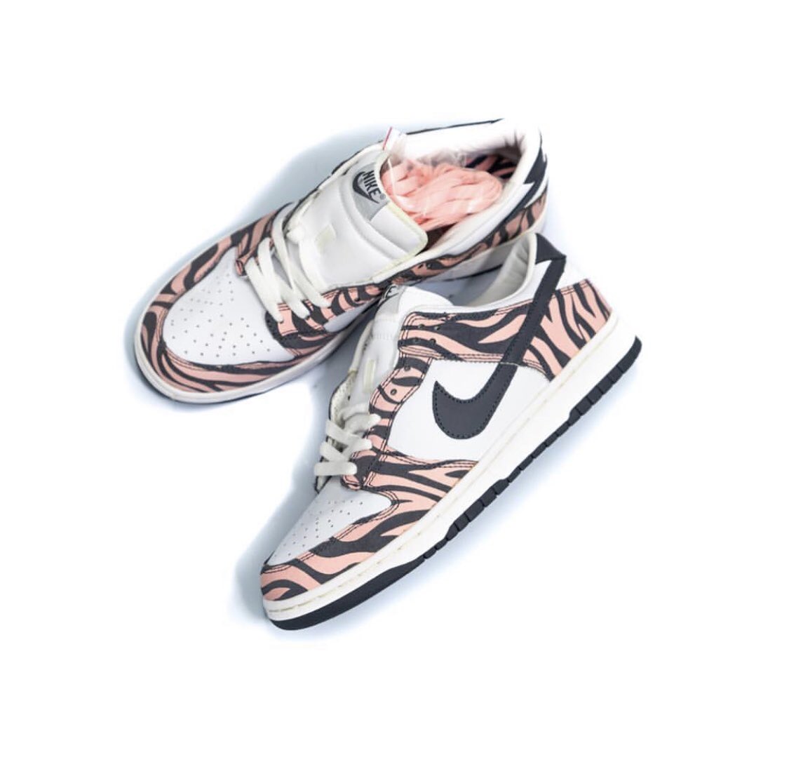 Archive.DNA tweet media