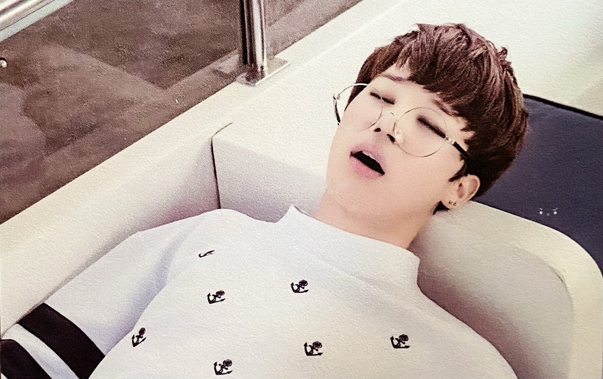 KooMu_twt's tweet photo. 졸귀 지민이 투척!!!!!!!!

#NOW2 #나우2 
#JM #지민 #JIMIN @BTS_twt https://t.co/amR01eDrpl