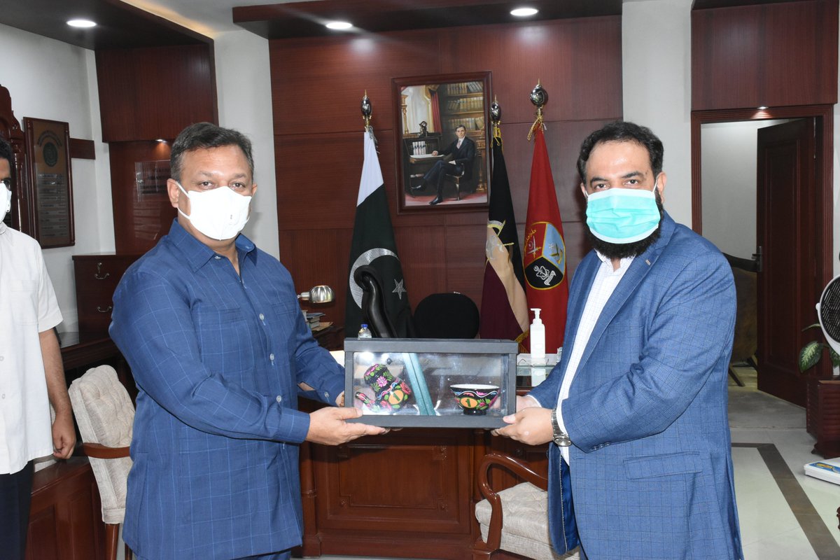 MLCDept's tweet photo. 1/3 Another historic step taken by Cantonment Boards of Pakistan to facilitate the residents of all cantonments. In line with the Government of Pakistan’s e-Governance Policy, an agreement has been signed between 1Link and the Cantonment Boards of Pakistan https://t.co/K00cbVg5jt