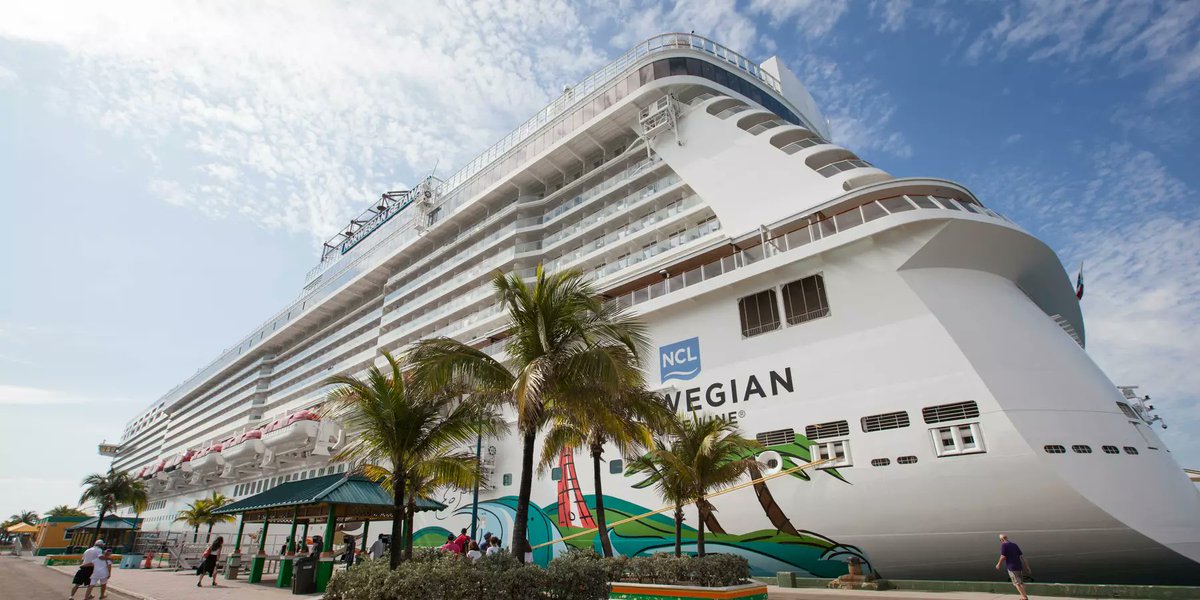 CruiseCritic's tweet photo. Cruise Critic Survey: 76 percent of cruisers want to sail: https://t.co/5gxOvTb0c8 https://t.co/wOpQbalFZ6