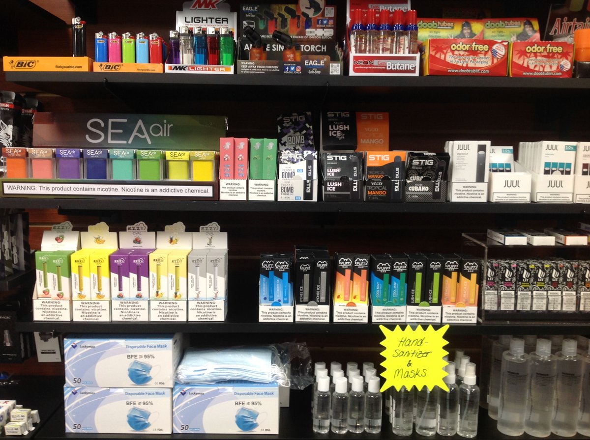 2StepsHigher's tweet image. Happy Hump Day! Just showing some of the #vaporizers #stig #puffbars #seaair #evolve #exxus #handsanitizer #masks #hemp #hempflower #rawcones #dabcity