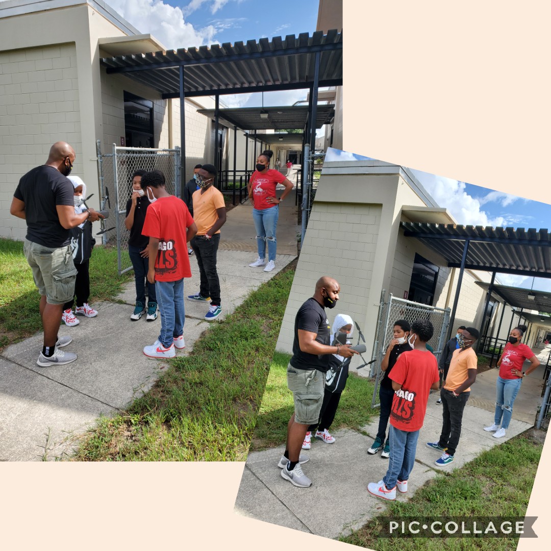 crisvegarivera's tweet photo. Happening now @SlighMiddle.  Bullard Family Foundation Technology Camp supported and run by Microsoft and Diamond View Studios. @TitusONeilWWE @AddisonGDavis @BFFTampa @Theresa_SRuss23 @court___blair @jarvisjmeeks @DanielWBaughII https://t.co/SvpTJrDMnO