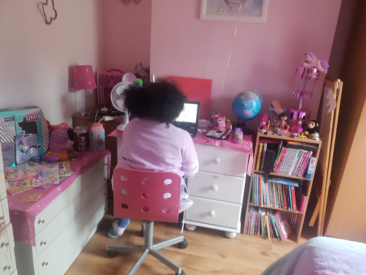 NevaehStone7's tweet photo. @Year1Kingsley Home schooling online https://t.co/YkdQ9gl2HD