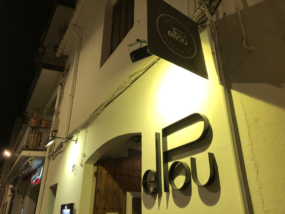 Oriludic's tweet photo. Ahir vam sopar a @elpousitges quins platets per compartir tant brutals i un servei més que atent. Quin descobriment! Les braves ni us les imagineu... https://t.co/2r644Mvuqs