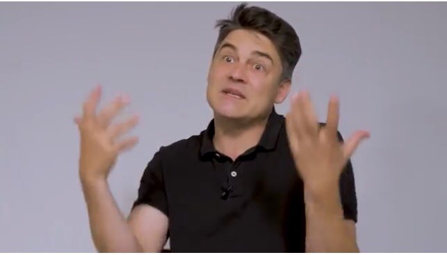 “Per què hem de triar sempre entre sanitat i educació o la cultura? No no, un país necessita de tot això!”, <a href="/annamanso/">Anna Manso</a> guionista de <a href="/comsifosahirTV3/">Com si fos ahir TV3</a> que perilla.

Neix #salvemlaficció per denunciar la falta d’inversió en producció pròpia

▶️ (des del 39’) play.cadenaser.com/audio/15936924…